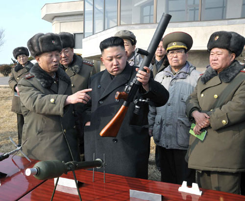 Rộ tin đồn quân đội Triều Tiên lật đổ Kim Jong-un - 1