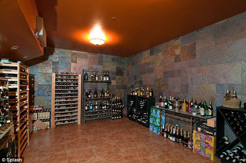 Đột nhập “tổ ấm” xa hoa của các siêu mẫu thế giới - 6