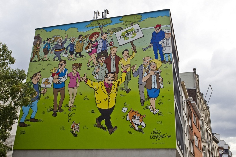 Hiện nay, nhiều trường tiểu học và trung học ở Bỉ còn có chương trình giảng dạy nghệ thuật truyện tranh.
