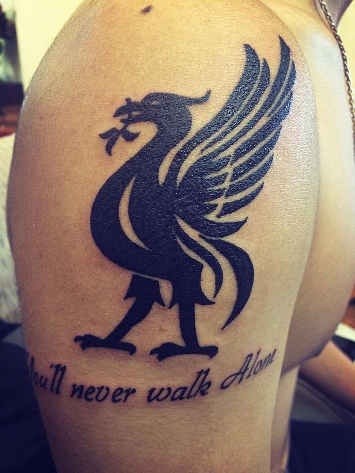 Sinh viên 9x xăm kín tay từng bị mắng nhiếc, cô lập - 2