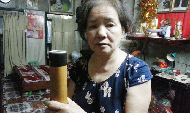 Cụ bà bị thanh niên đánh: "Tôi còn bị đập điếu cày vào đầu" - 3