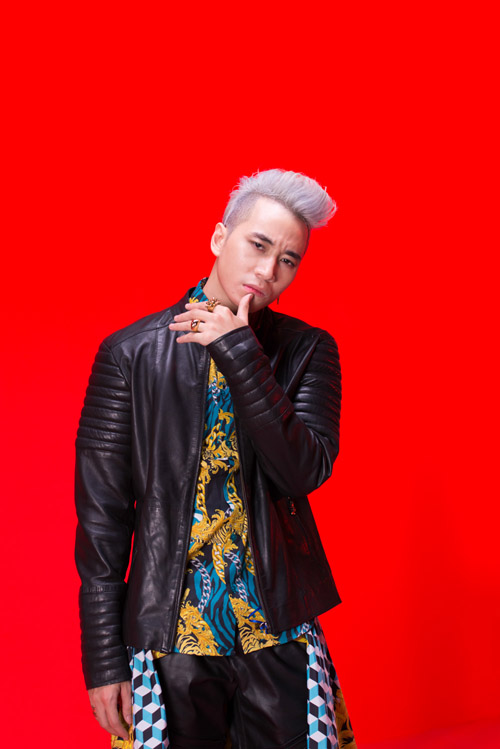 Karik điển trai trong buổi giới thiệu MV trăm triệu - 10