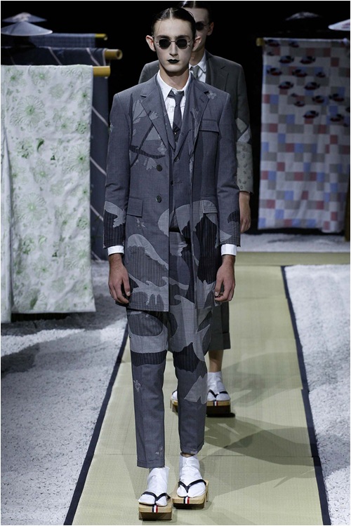 Khi mẫu nam hoá geisha, đi lại như... hồn ma - 7