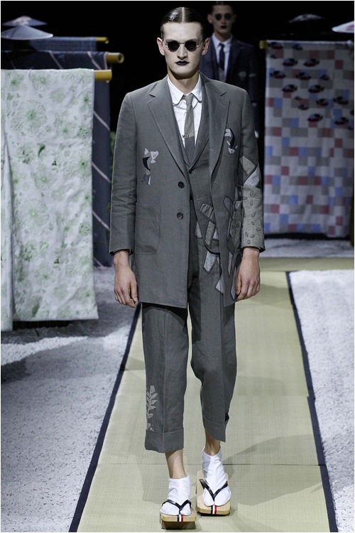 Khi mẫu nam hoá geisha, đi lại như... hồn ma - 8