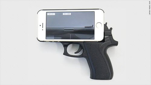 Vỏ bảo vệ iPhone hình khẩu súng khiến cảnh sát lo ngại - 1