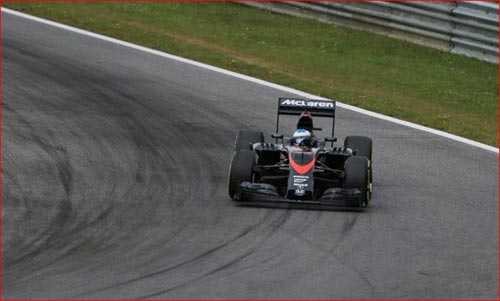 F1: McLaren chưa nhìn thấy ánh sáng - 2