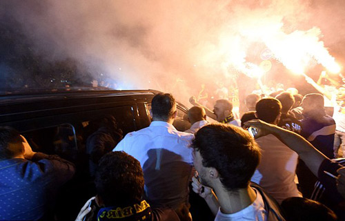 Sao 360 độ 6/7: Dàn sao MU khoe “siêu xe” - 11