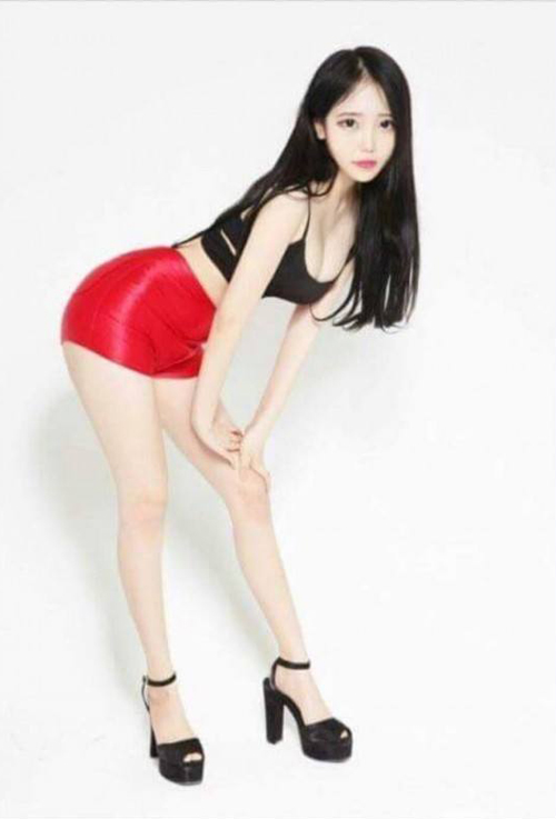 Vỡ mộng vì nhan sắc thật của bản sao "em gái quốc dân" - 2