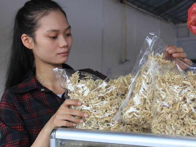 Ớt xiêm núi “tí hon” 200.000 đồng/kg: Muốn mua cũng khó - 6