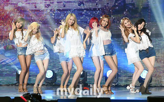 SNSD ấn tượng với 8 thành viên sau khi Jessica rời nhóm - 4