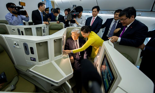 Nhận Boeing 787, VN khiến hàng không thế giới ngưỡng mộ - 1