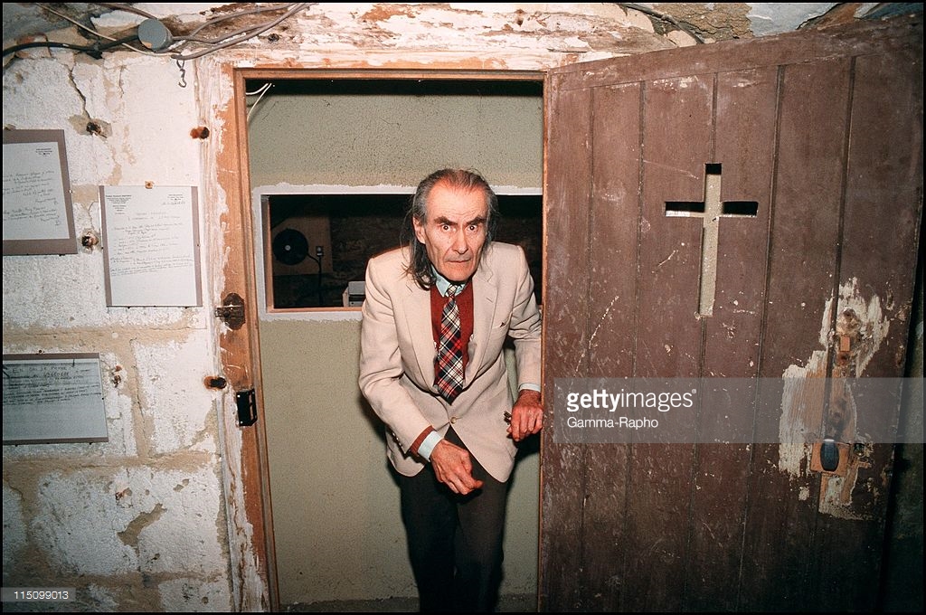 Những câu chuyện rùng rợn về tình yêu với thi hài người chết - 3