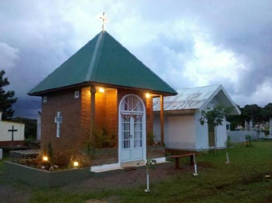 Những câu chuyện rùng rợn về tình yêu với thi hài người chết - 5