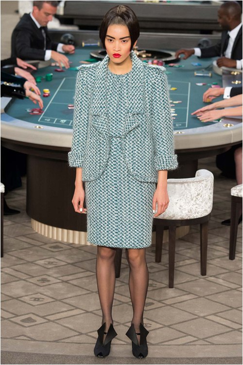 Các kiều nữ Chanel “đại náo” sòng bạc - 8