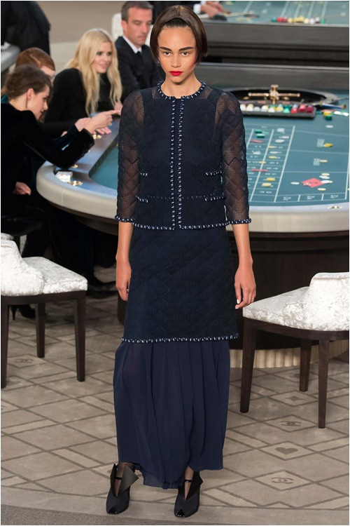 Các kiều nữ Chanel “đại náo” sòng bạc - 15