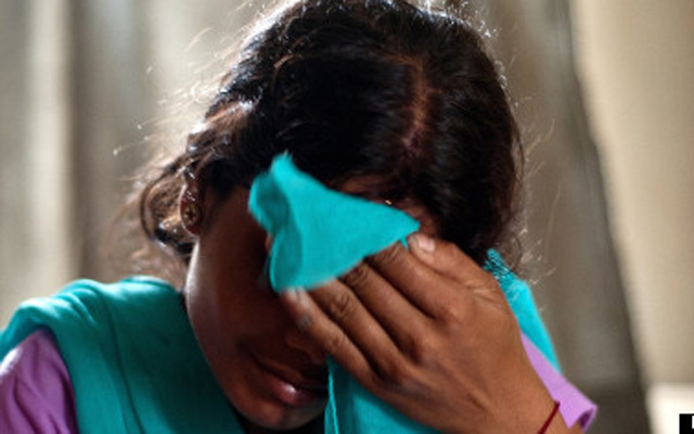 Ấn Độ: Bé 13 tuổi bị mẹ ép bán dâm 1 triệu đồng/lượt - 1