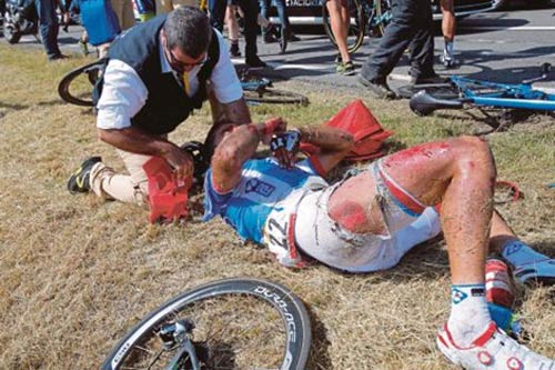 Tour de France bị tố quá tàn nhẫn - 1
