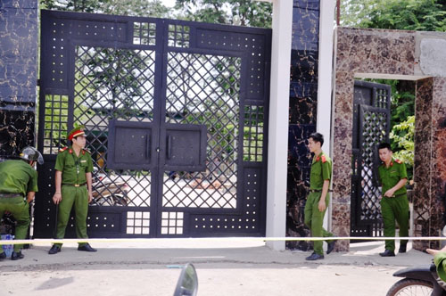 Thảm sát ở Bình Phước: Bộ Công an kiểm tra lại hiện trường - 1