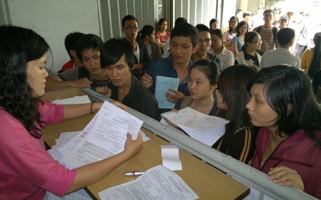 Hơn 100 HS Hà Nội bị loại hồ sơ thi vào lớp 10 ở Bắc Ninh - 1
