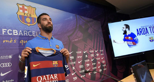 Tin HOT tối 11/7: Schweinsteiger sắp đến MU - 1