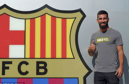 Tin HOT tối 11/7: Schweinsteiger sắp đến MU - 4