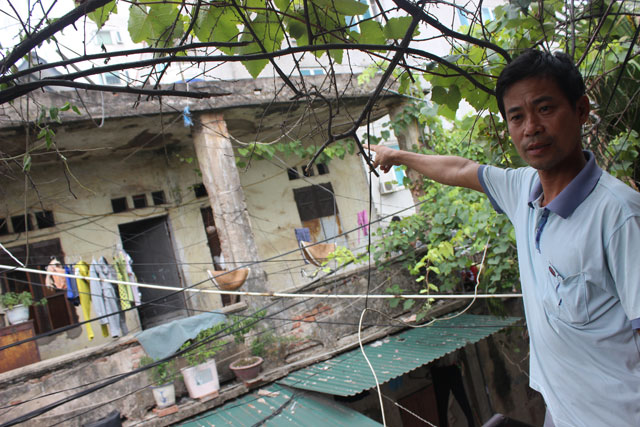 400 người sống trong khu nhà sắp sập giữa Thủ đô - 5