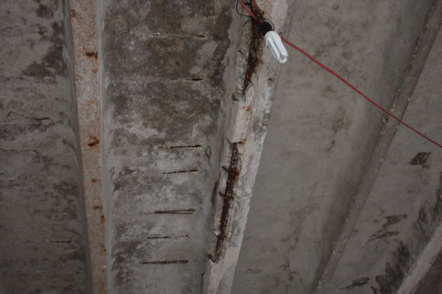 400 người sống trong khu nhà sắp sập giữa Thủ đô - 6