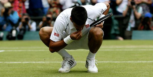 Djokovic lại "gặm cỏ" ở lần thứ 3 vô địch Wimbledon - 3