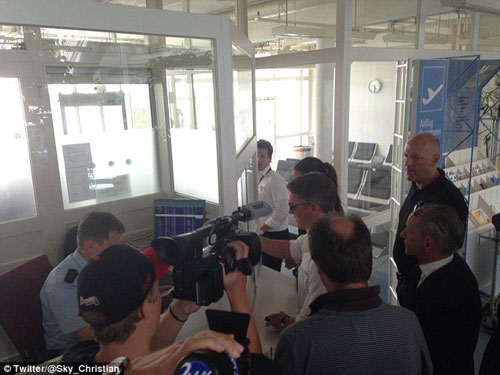 Sao 360 độ 13/7: Castaneda giật giải “Nữ hoàng Copa America” - 5