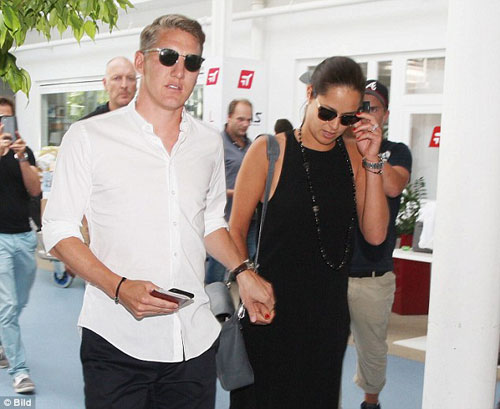 Sao 360 độ 13/7: Castaneda giật giải “Nữ hoàng Copa America” - 7