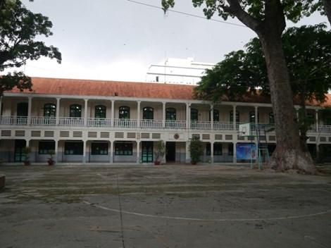 Độc đáo những ngôi trường trăm tuổi ở Sài Gòn - 5