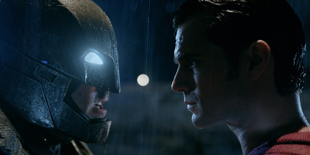 Video hé lộ xung đột giữa Batman và Superman - 1