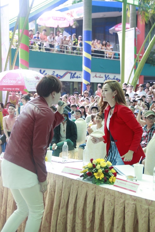 Minh Hằng khuấy động sân khấu với vũ đạo sôi động - 7