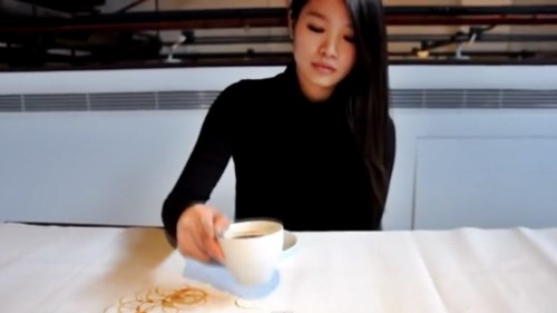 Video: Tuyệt tác tranh vẽ bằng... ly cà phê - 1