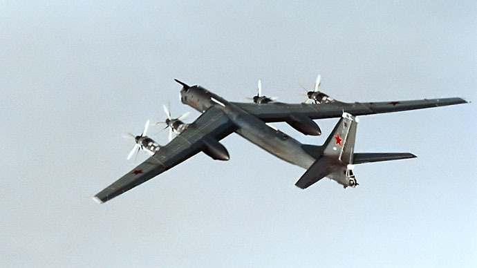 Máy bay ném bom chiến lược Nga phát nổ khi tập luyện - 1