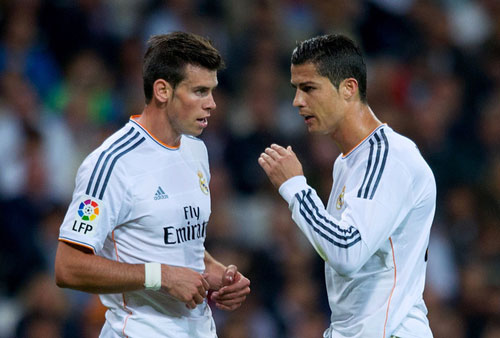 Real: CR7 - Bale cạnh tranh quyết liệt suất đá cắm - 1