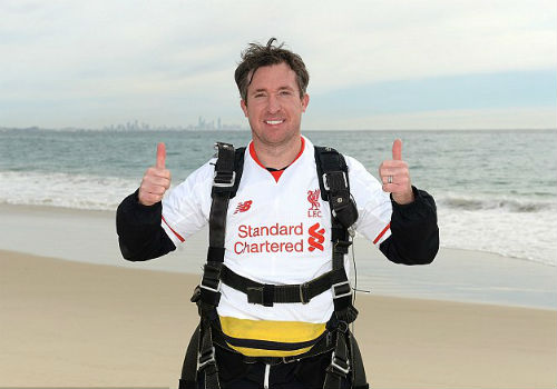 Sao 360 16/7: Fowler "xanh mặt" khoe áo đấu mới của Livepool - 2