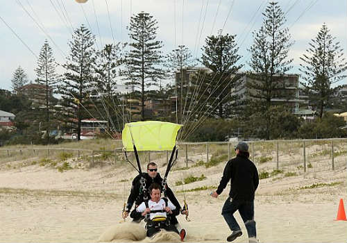 Sao 360 16/7: Fowler "xanh mặt" khoe áo đấu mới của Livepool - 4