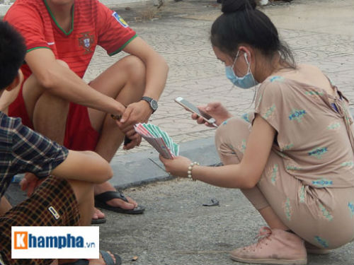 Fan Việt chen nhau “bẹp ruột” mua vé xem Man City - 4