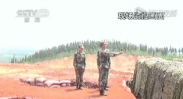 Video: Lính TQ suýt chết vì ném hụt lựu đạn - 1
