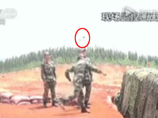 Video: Lính TQ suýt chết vì ném hụt lựu đạn - 2