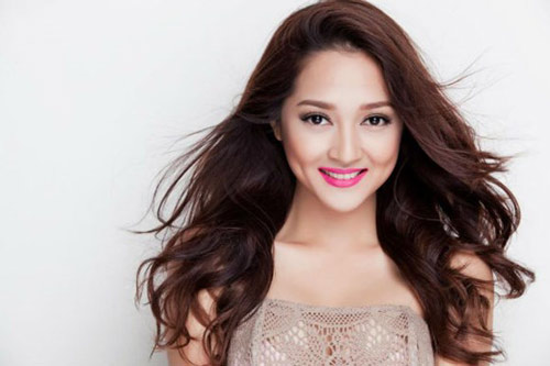 Người có má lúm thường giàu sang? - 1