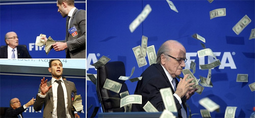 Danh hài ném tiền dollar “âm phủ” vào mặt Blatter - 1