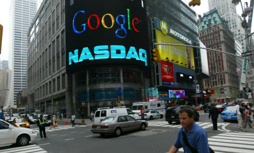Tài sản Google tăng thêm 65 tỉ USD chỉ sau 1 ngày - 1