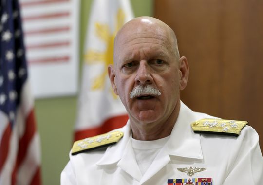 Đô đốc Swift: Mỹ vẫn sẽ tiếp tục tuần tra Biển Đông - 1