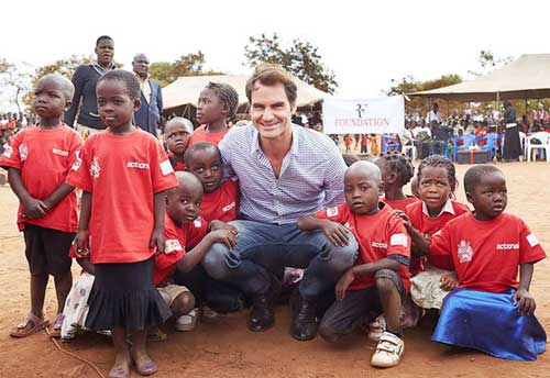 Tin HOT 22/7: Federer xây ngôi trường thứ 81 ở Malawi - 1