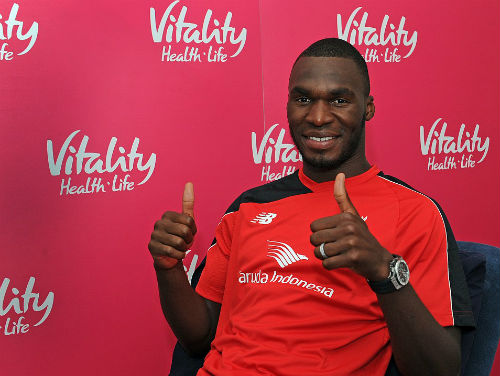 Liverpool có Benteke, fan MU tiếc ngẩn ngơ - 6