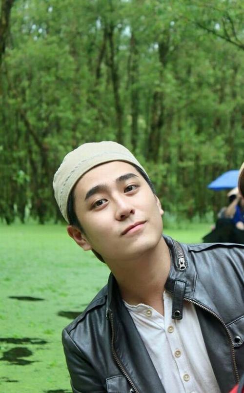 Chân dung MC điển trai đang nguy kịch trên giường bệnh - 6