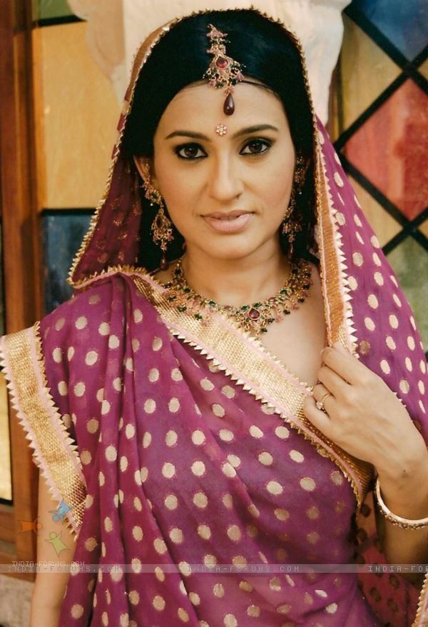 Những điều ít biết về sao "Cô dâu 8 tuổi" sắp sang Việt Nam - 5