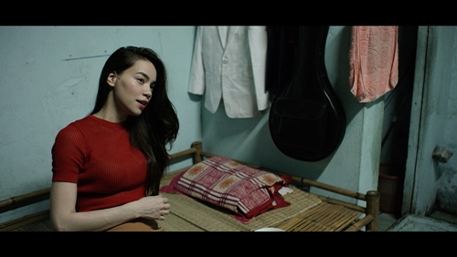 Video: Hà Hồ lả lơi quyến rũ Tấn Beo - 2